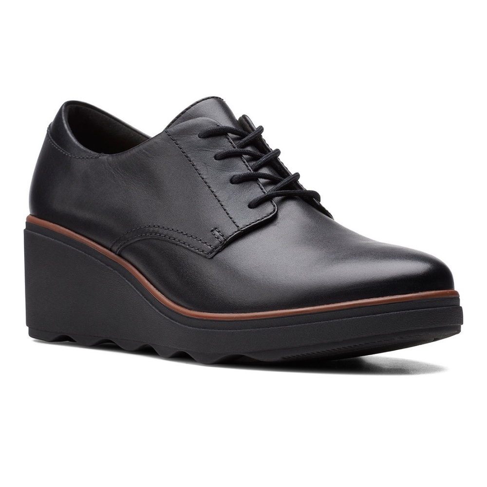 Clark’s Black Lace Up Oxford Wedges